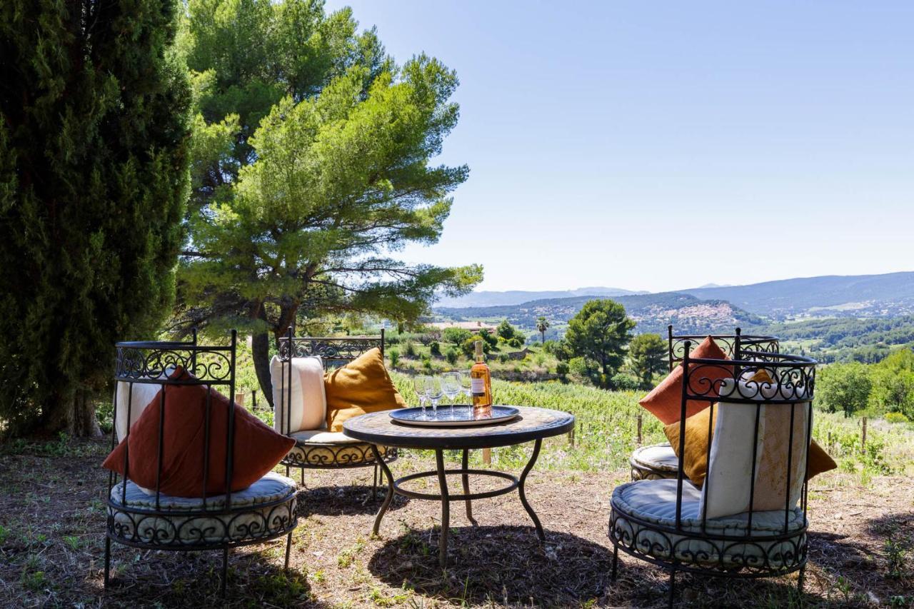 Lodges Park Castellet Provence: Vineyard Gites Near Beaches and F1 Circuit Le Beausset Exterior photo