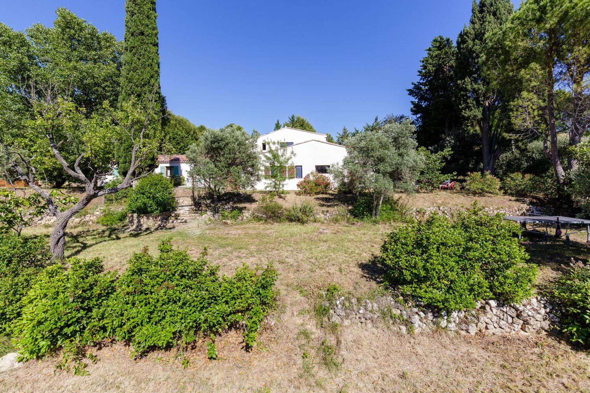 Lodges Park Castellet Provence: Vineyard Gites Near Beaches and F1 Circuit Le Beausset Room photo